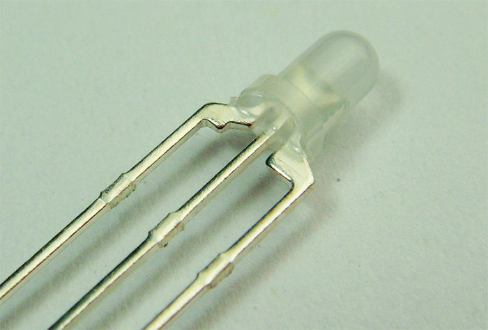 led灯珠3mm 红-翠绿双色共阳雾状